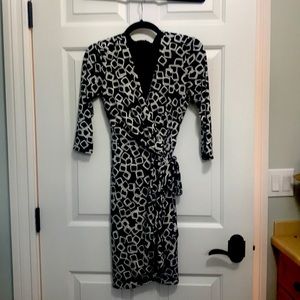 Black & white patterned wrap dress